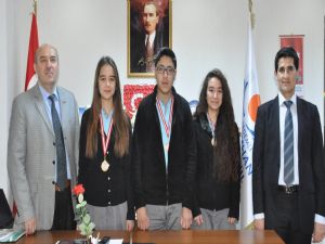 "TEOG'DA YILDIRIMHAN'DAN 3 TANE TÜRKİYE 1.Sİ"