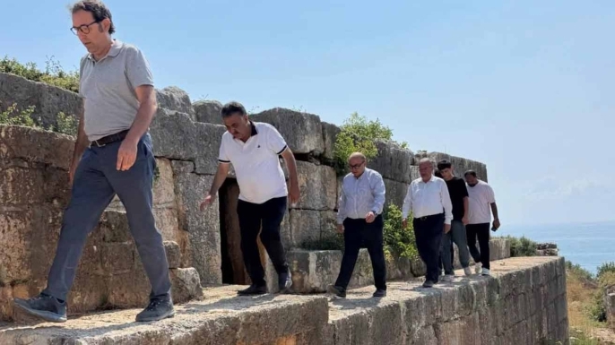 Tarihi 2 Bin Yıllık Tarihi Roma Yolu Gün Yüzüne Çıkartıldı