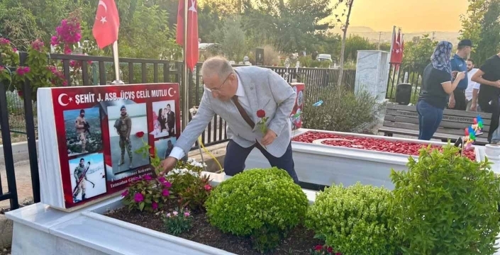 15 Temmuz’un Ruhu Şehitlikte Yaşatıldı.