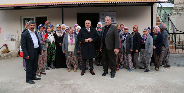 BAŞKAN TOLLU ÜZÜMLÜ MAHALLESİNİ ZİYARET ETTİ